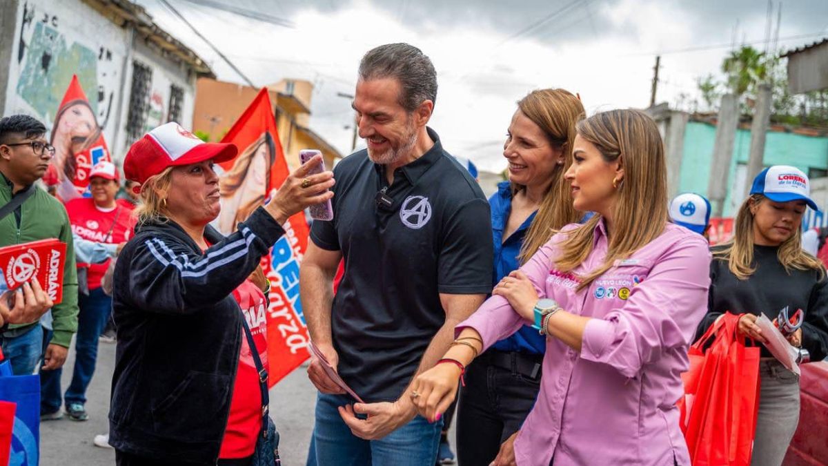 ADRIÁN Y LORENA DE LA GARZA