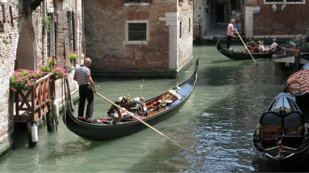 Venecia › Capital Regia