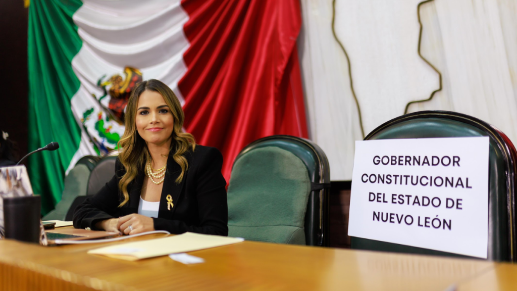 Lorena De La Garza › Capital Regia